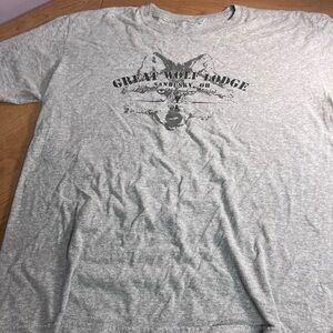 Gray Men's T-Shirt great wolf lodge